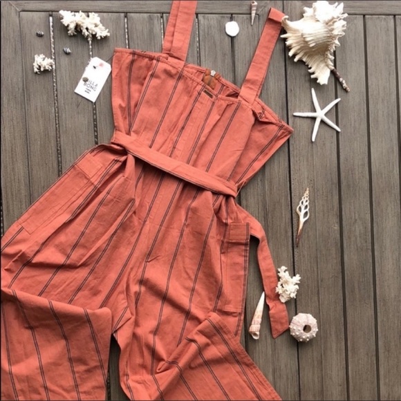 🌴🔆BILLABONG- LIGHT THE NIGHT JUMPSUIT 🔆🌴 - Picture 13 of 13